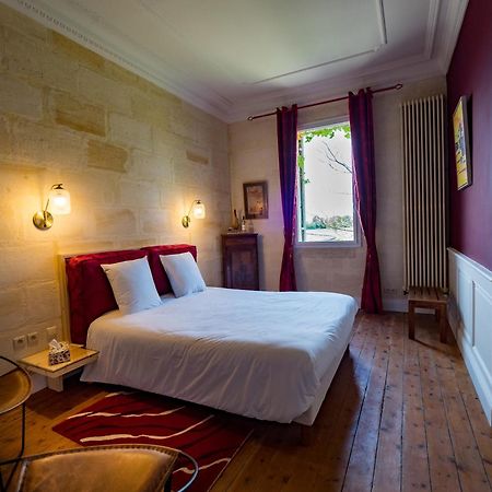 Petit Garros Otel Fronsac  Oda fotoğraf