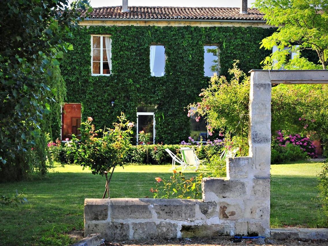 Petit Garros Otel Fronsac  Dış mekan fotoğraf