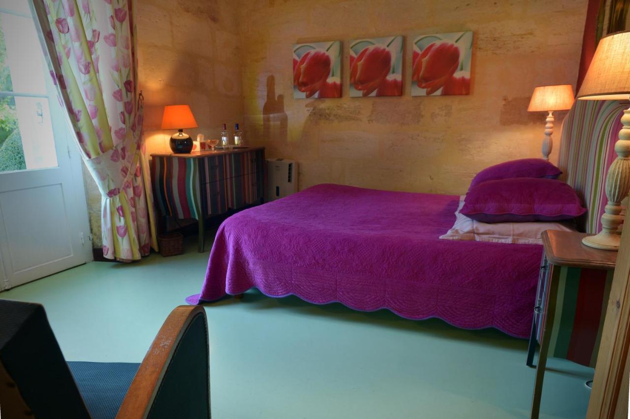 Petit Garros Otel Fronsac  Oda fotoğraf
